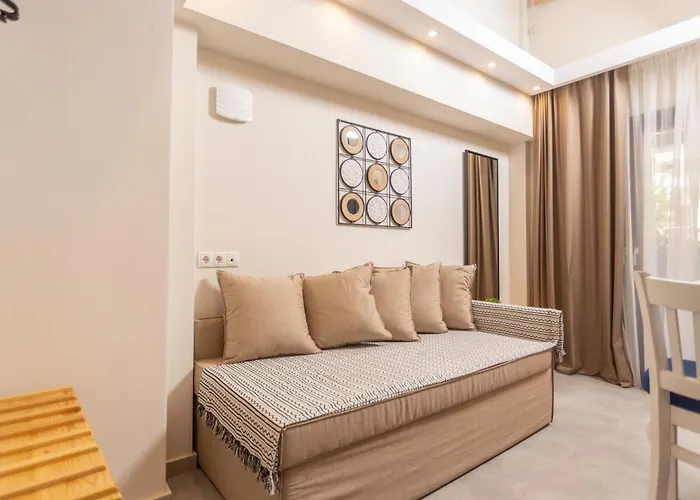 Ionas 4 * Nea Skioni